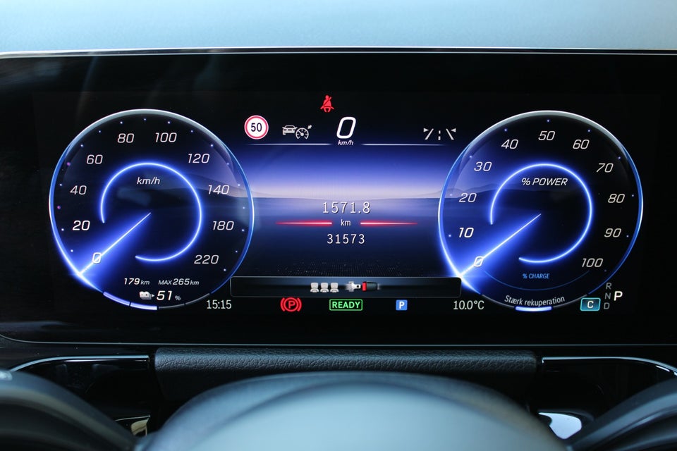 Mercedes EQA250 AMG Line 5d