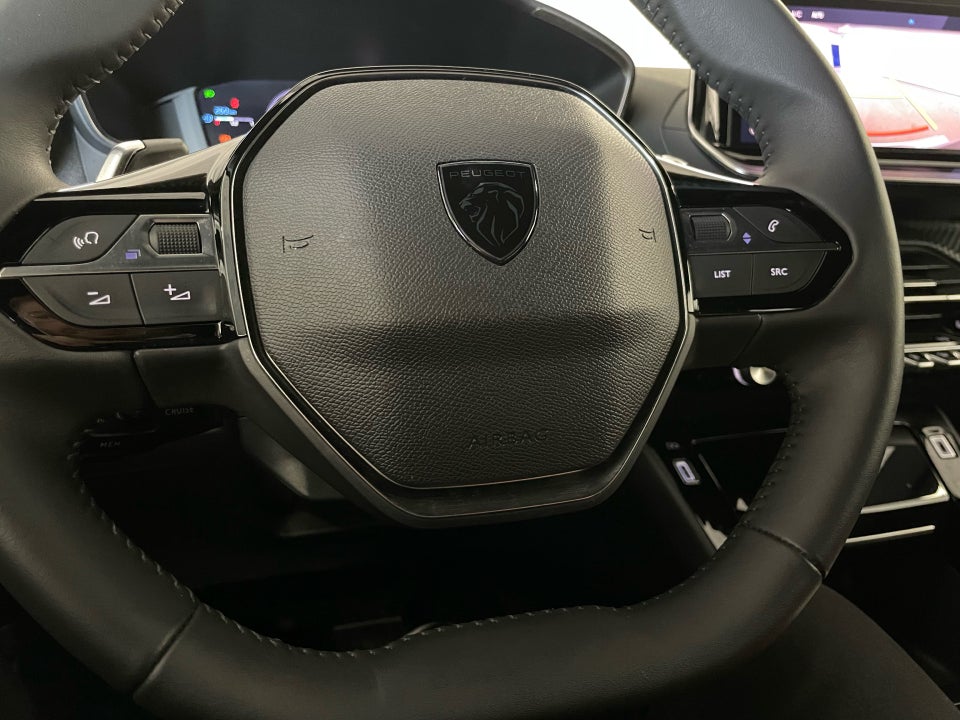 Peugeot 2008 1,2 PureTech 130 Allure EAT8 5d