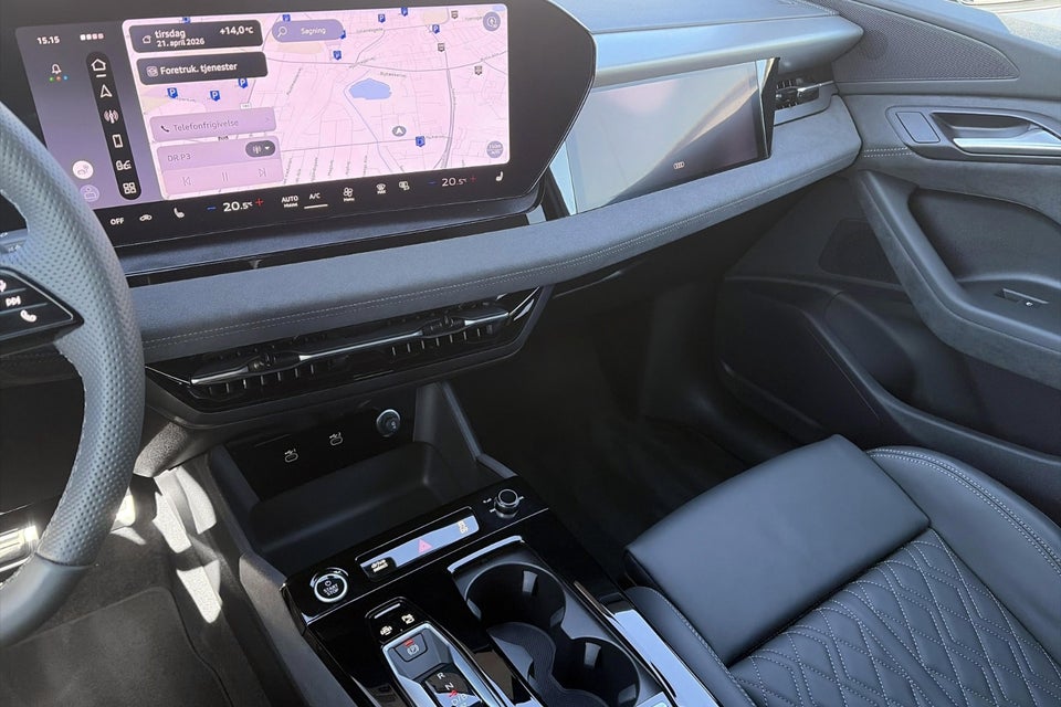 Audi Q6 e-tron S-line plus quattro 5d