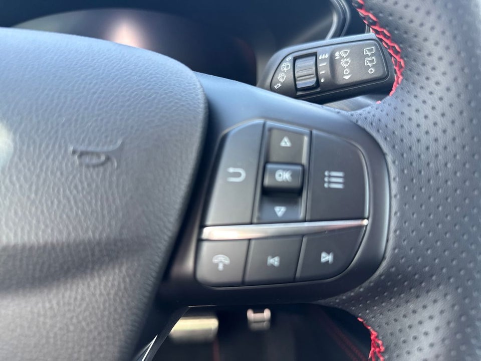 Ford Kuga 2,5 PHEV ST-Line X CVT 5d