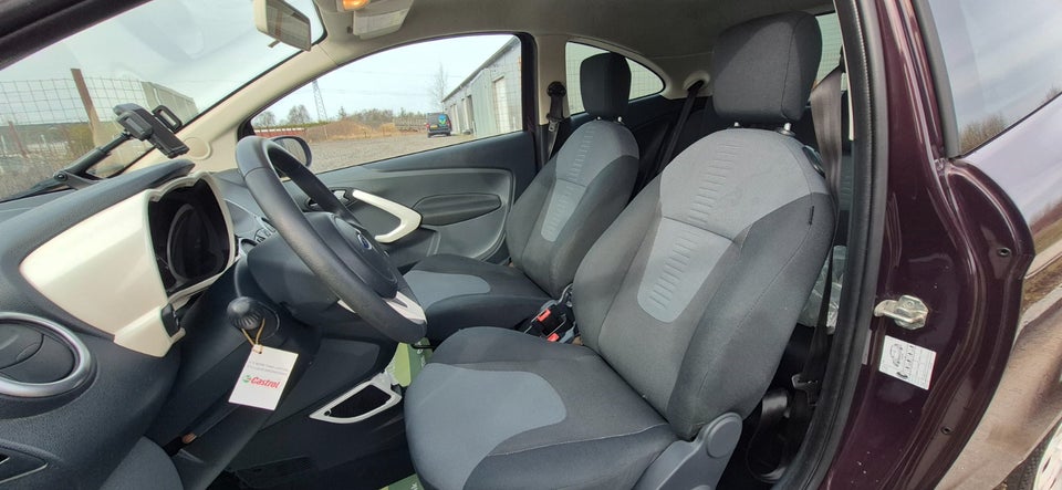 Ford Ka 1,2 Titanium 3d