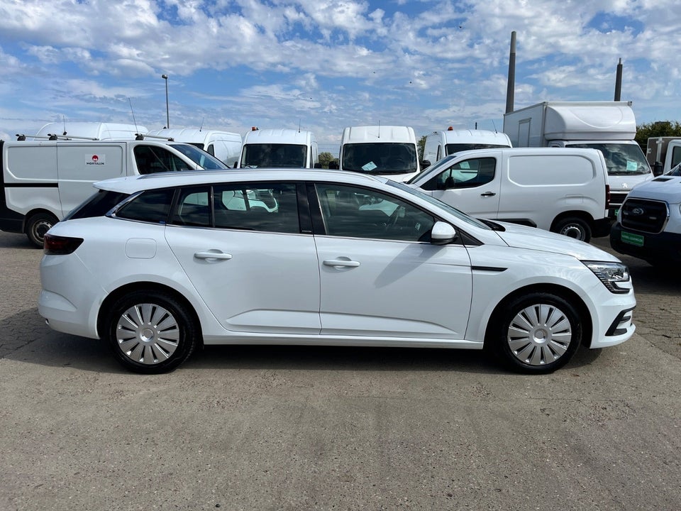 Renault Megane IV 1,6 E-Tech Zen Sport Tourer Van 5d