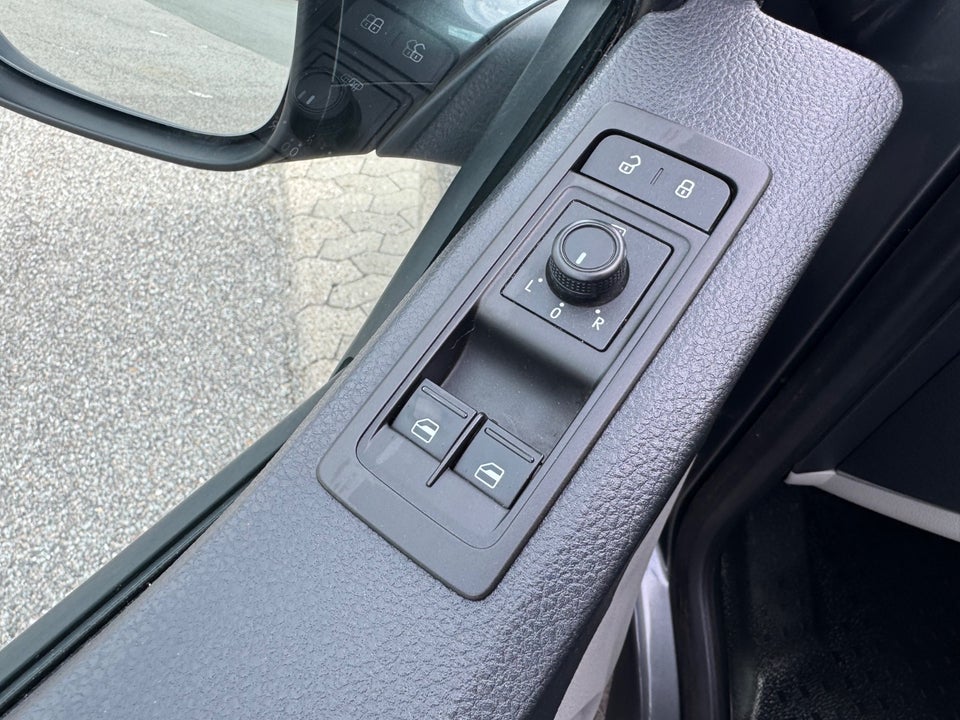 VW Transporter 2,0 TDi 199 Kassevogn DSG 4Motion lang