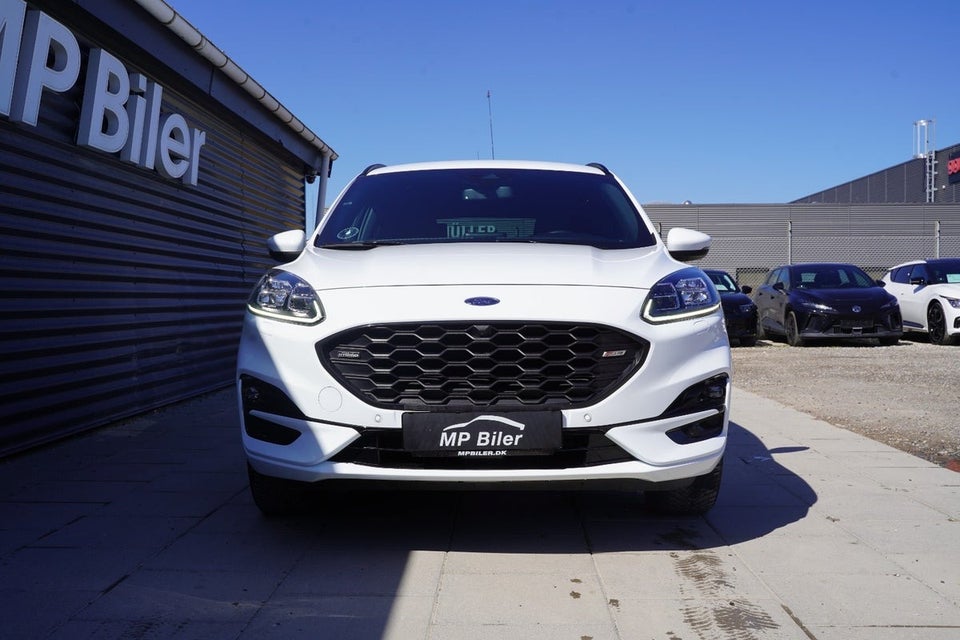 Ford Kuga 2,5 PHEV ST-Line X CVT 5d