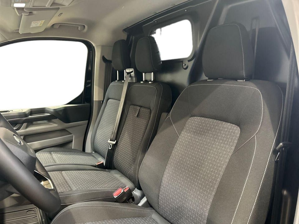 Ford Transit Custom 320 L2 2,5 PHEV Trend CVT