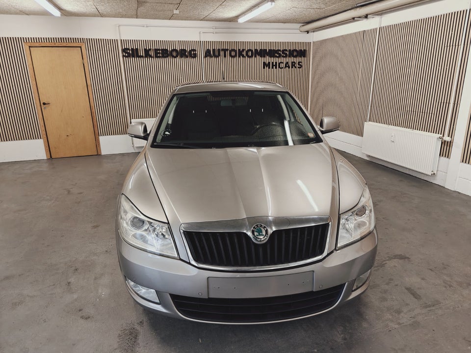 Skoda Octavia 1,4 TSi 122 Ambiente Combi 5d