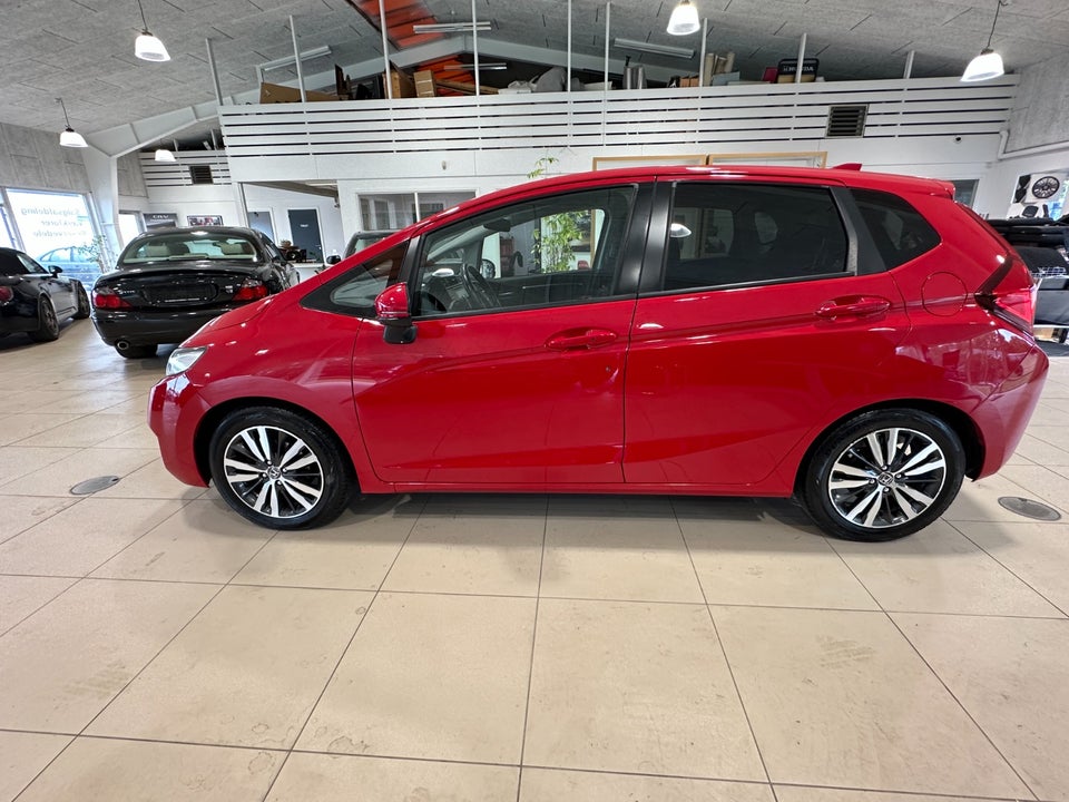 Honda Jazz 1,3 i-VTEC Elegance CVT 5d