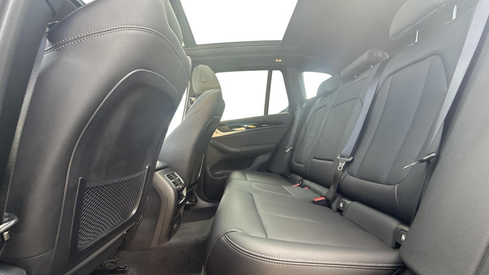BMW iX3 Charged M-Sport 5d