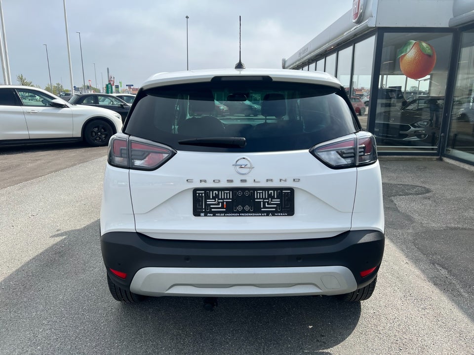 Opel Crossland 1,2 First Edition 5d