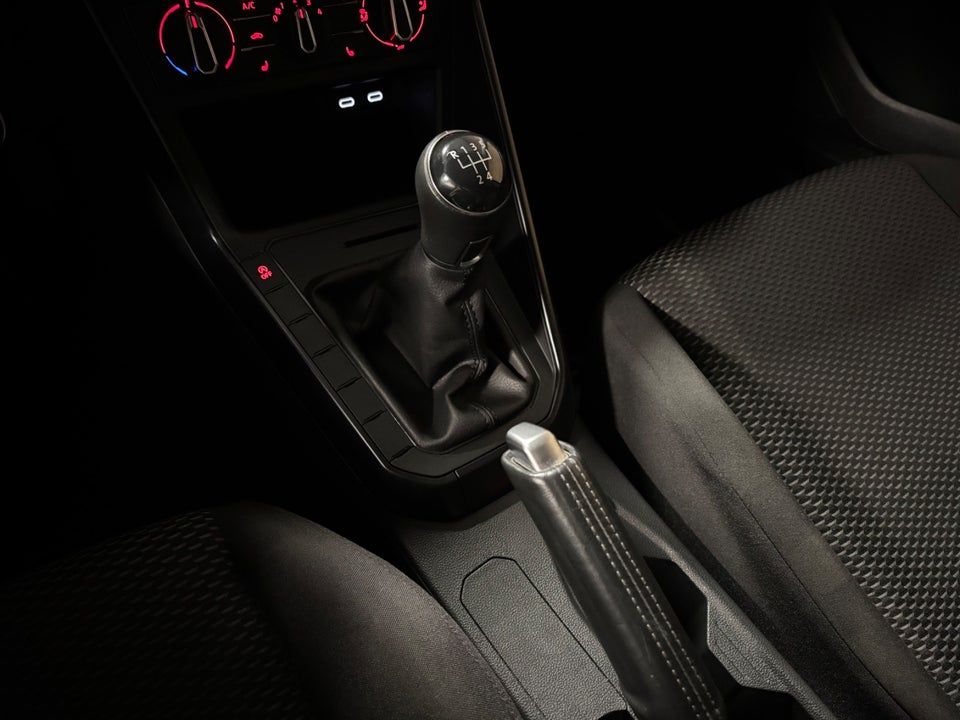 VW Polo 1,0 MPi 80 Van 5d