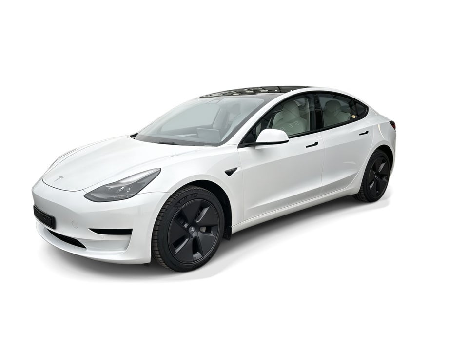 Tesla Model 3 Standard Range+ RWD 4d