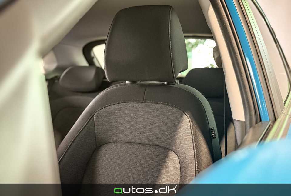 Hyundai Kona 39 EV Select 5d