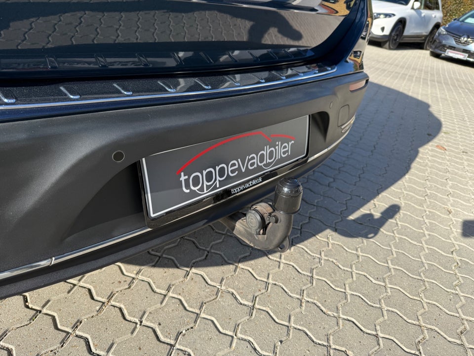 Mercedes EQA300 Progressive 4Matic 5d