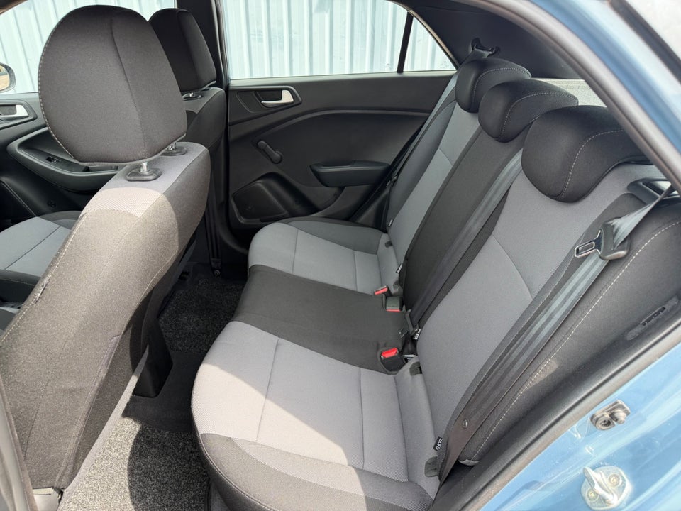Hyundai i20 1,25 Fresh 5d