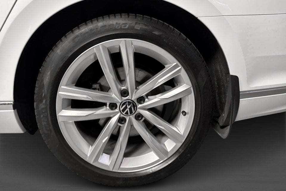 VW Passat 1,5 TSi 150 Elegance High DSG 4d