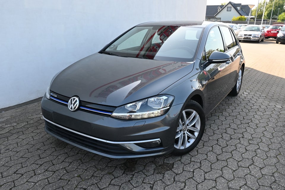 VW Golf VII 1,5 TSi 130 Comfortline Connect DSG 5d