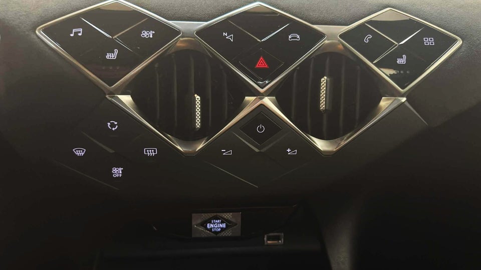 DS DS 3 CrossBack 50 E-Tense Performance Line 5d