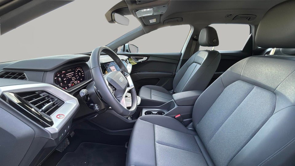 Audi Q4 e-tron 45 Advanced 5d