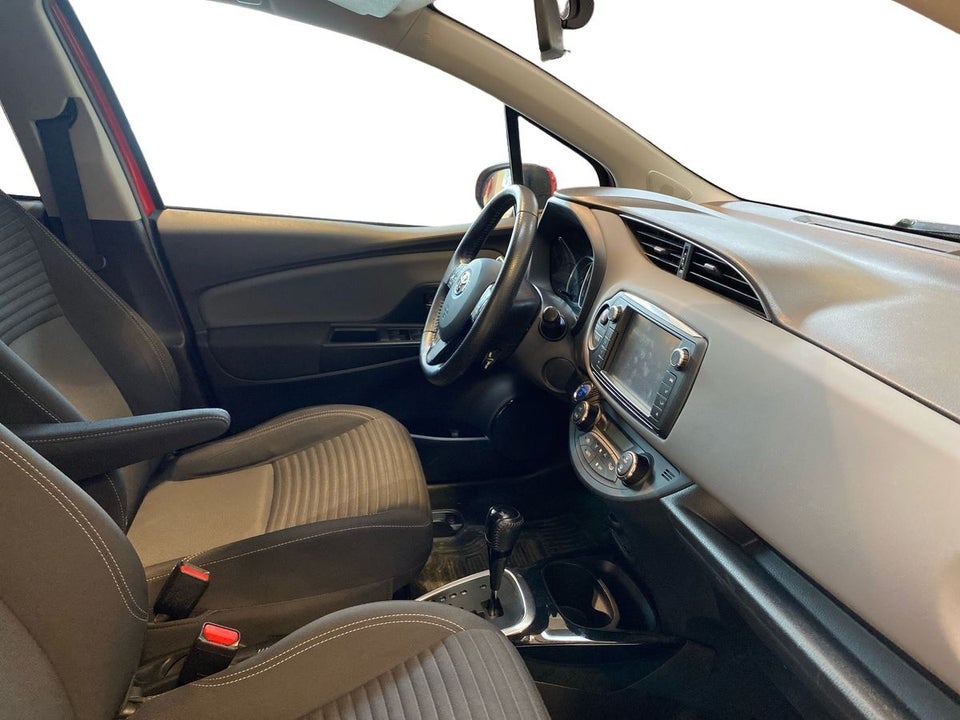 Toyota Yaris 1,5 Hybrid H2 Style e-CVT 5d