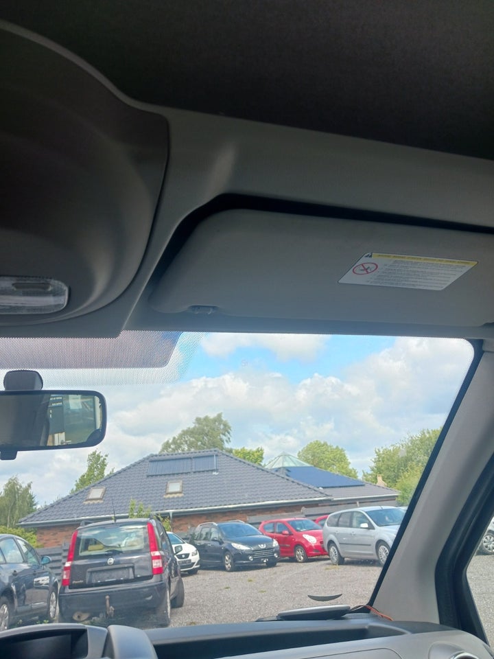 Peugeot Partner Tepee 1,6 HDi 75 Comfort+ 5d