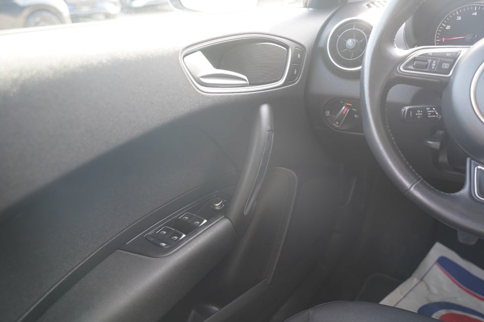 Audi A1 1,0 TFSi 95 Sportback 5d