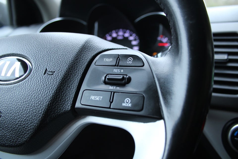 Kia Picanto 1,0 Limited 5d