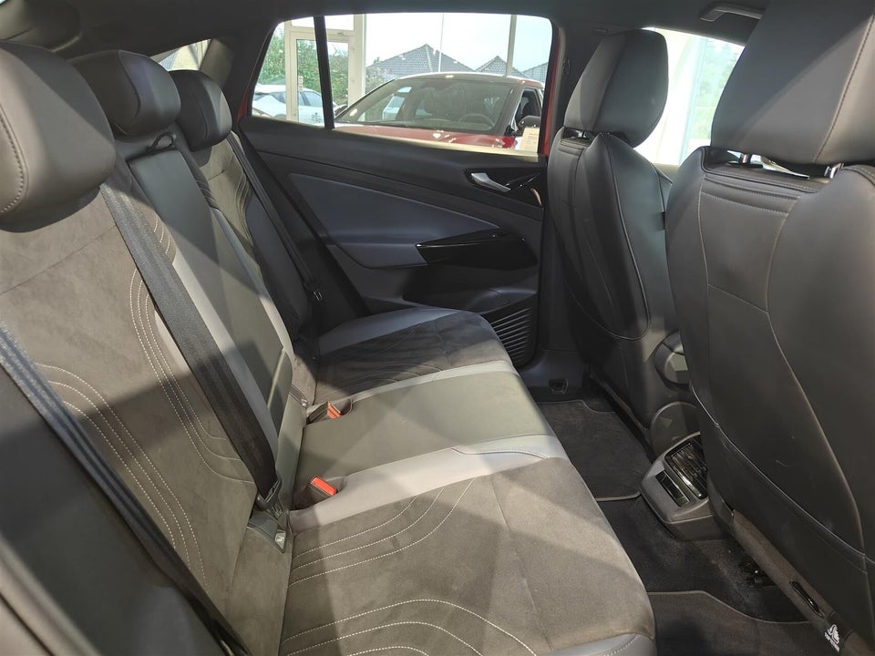 VW ID.5 77 Pro Performance 5d