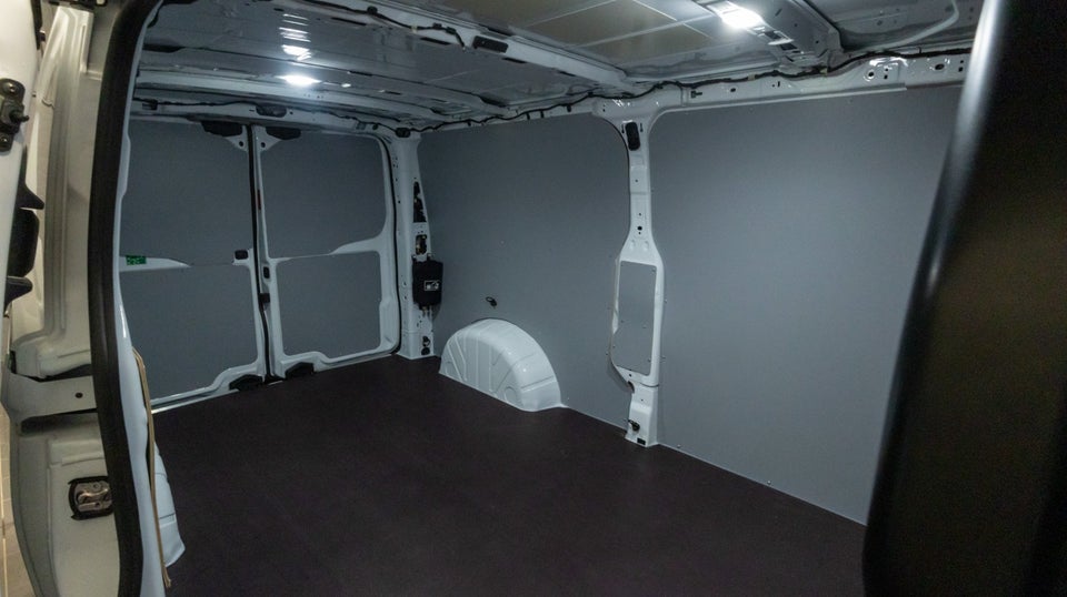 Ford Transit Custom 300L 2,0 EcoBlue Trend