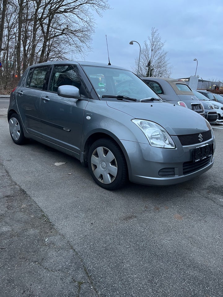 Suzuki Swift 1,5 GL-A 5d