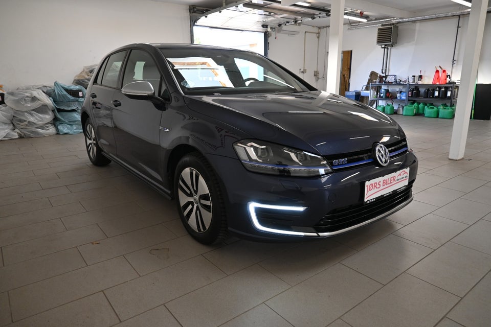 VW Golf VII 1,4 GTE DSG Van 5d