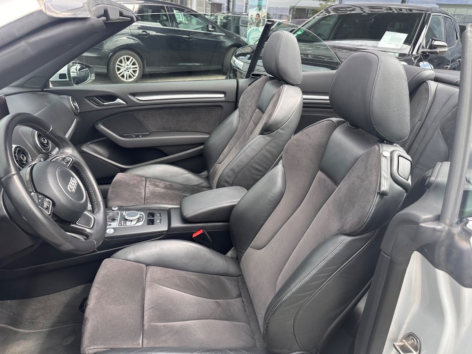Audi A3 2,0 TDi 150 Ambiente Cabriolet S-tr. 2d