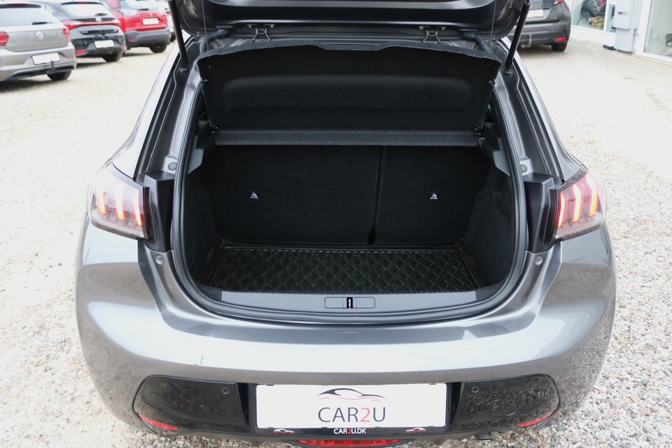 Peugeot 208 1,2 PureTech 100 Allure Sky 5d