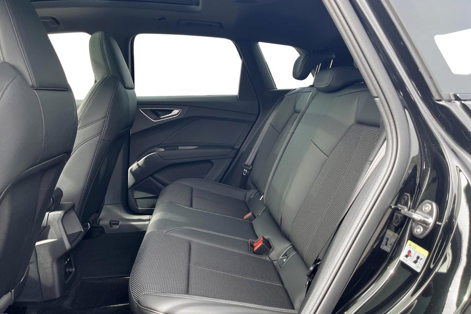 Audi Q4 e-tron 45 S-line Edition 5d