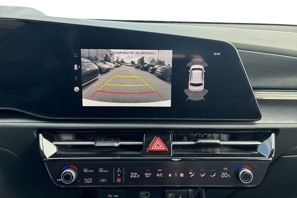 Kia Niro 64 EV Premium 5d