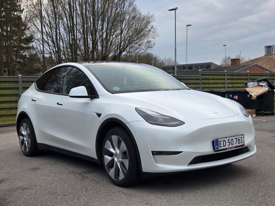 Tesla Model Y Long Range AWD 5d