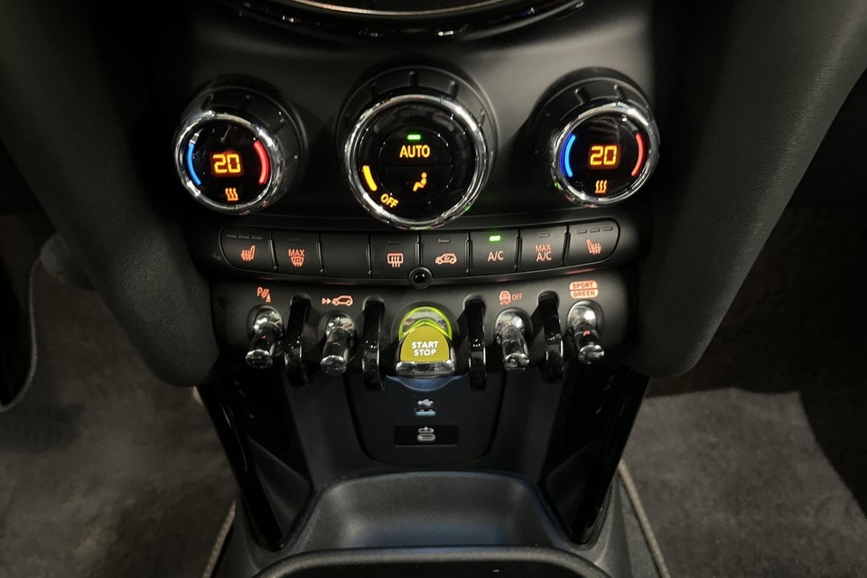 MINI Cooper SE Younique Trim 3d