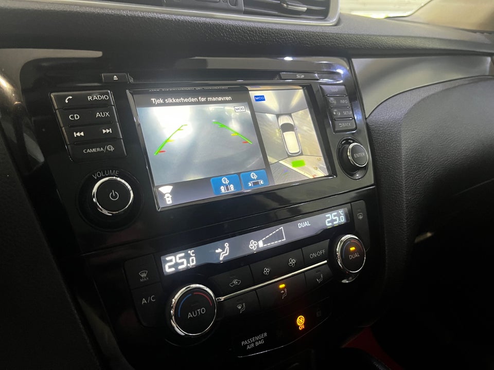 Nissan Qashqai 1,2 Dig-T 115 N-Connecta 5d