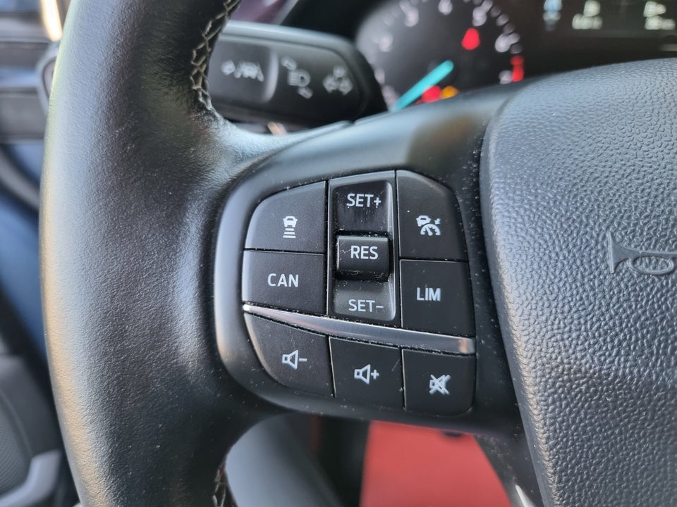 Ford Fiesta 1,0 EcoBoost Vignale 5d