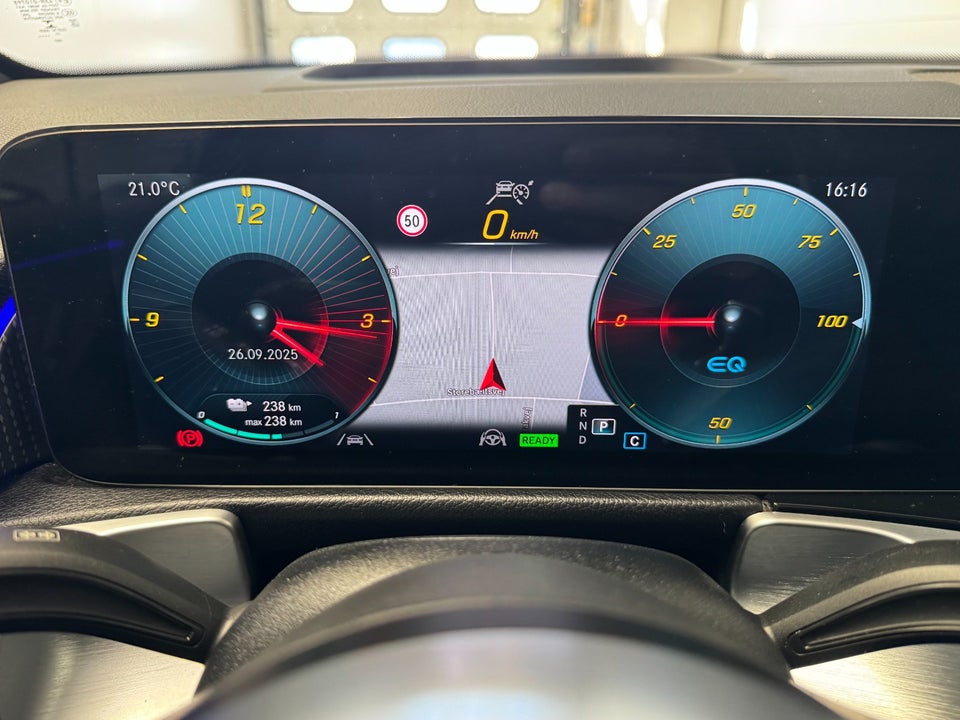 Mercedes EQB300 AMG Line 4Matic 7prs 5d