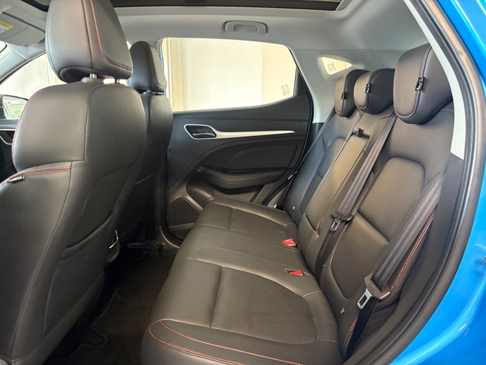 MG ZS 70 Luxury 5d