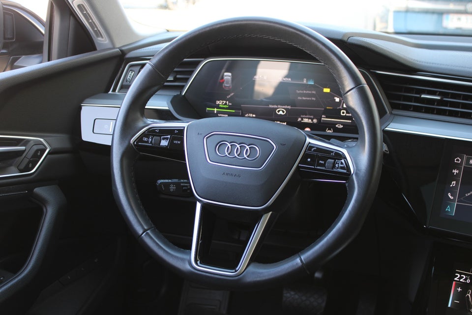 Audi e-tron 55 Advanced quattro 5d