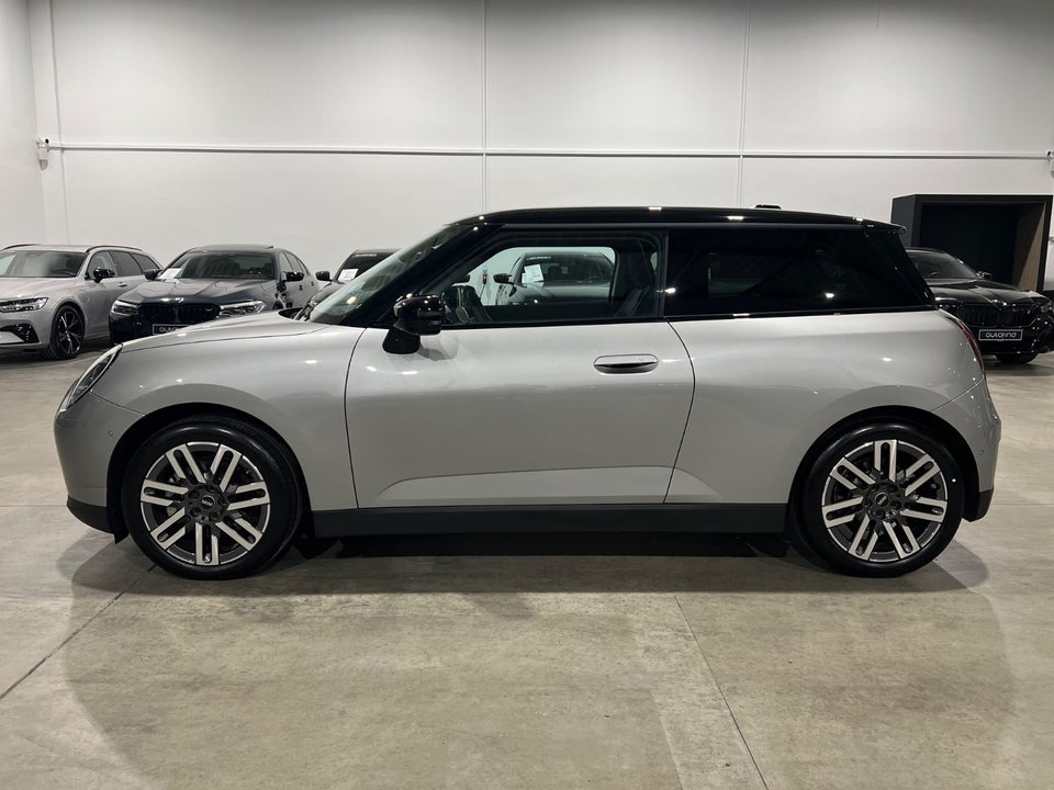 MINI Cooper E Classic Trim S 3d