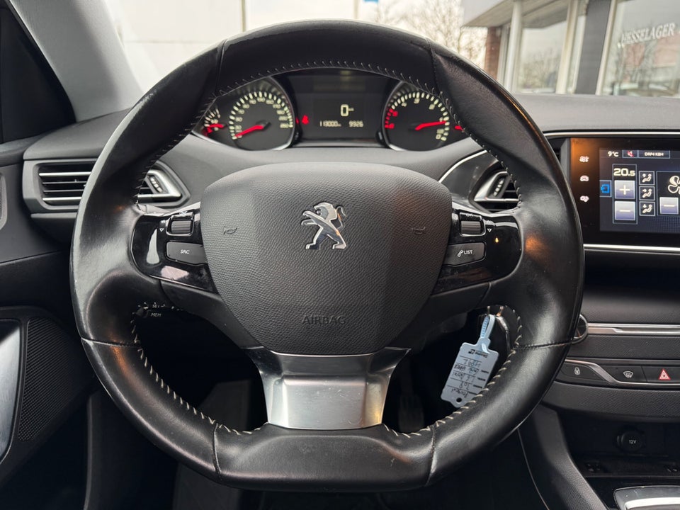 Peugeot 308 1,6 BlueHDi 120 Active 5d