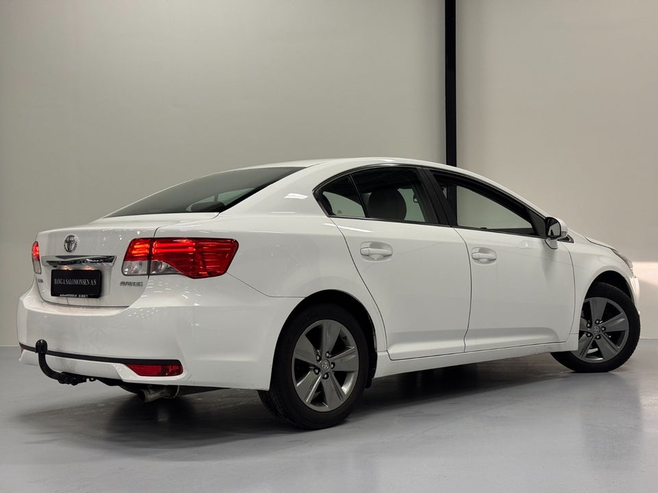 Toyota Avensis 1,6 VVT-i T2 Premium 4d