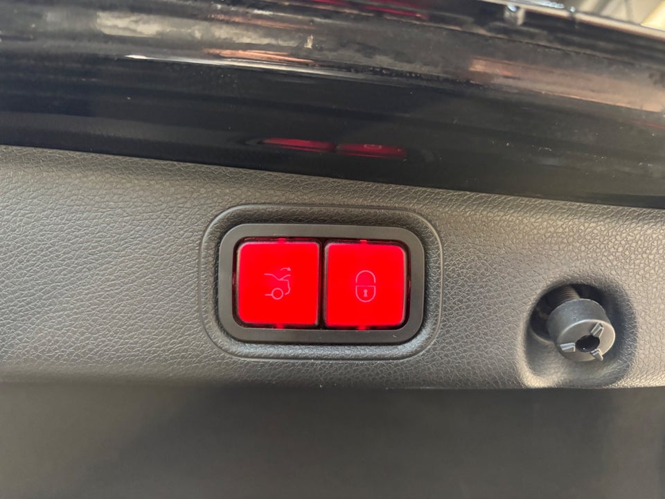 Mercedes E300 de 2,0 AMG Line aut. 4d