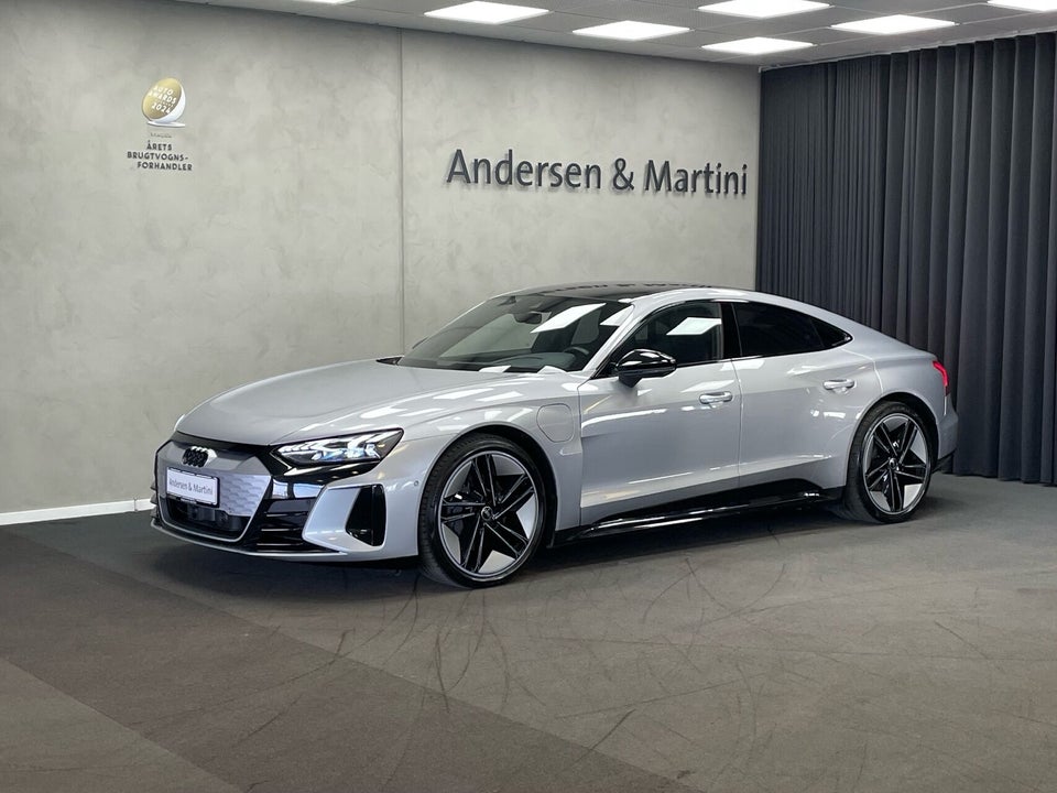 Audi e-tron GT quattro 4d