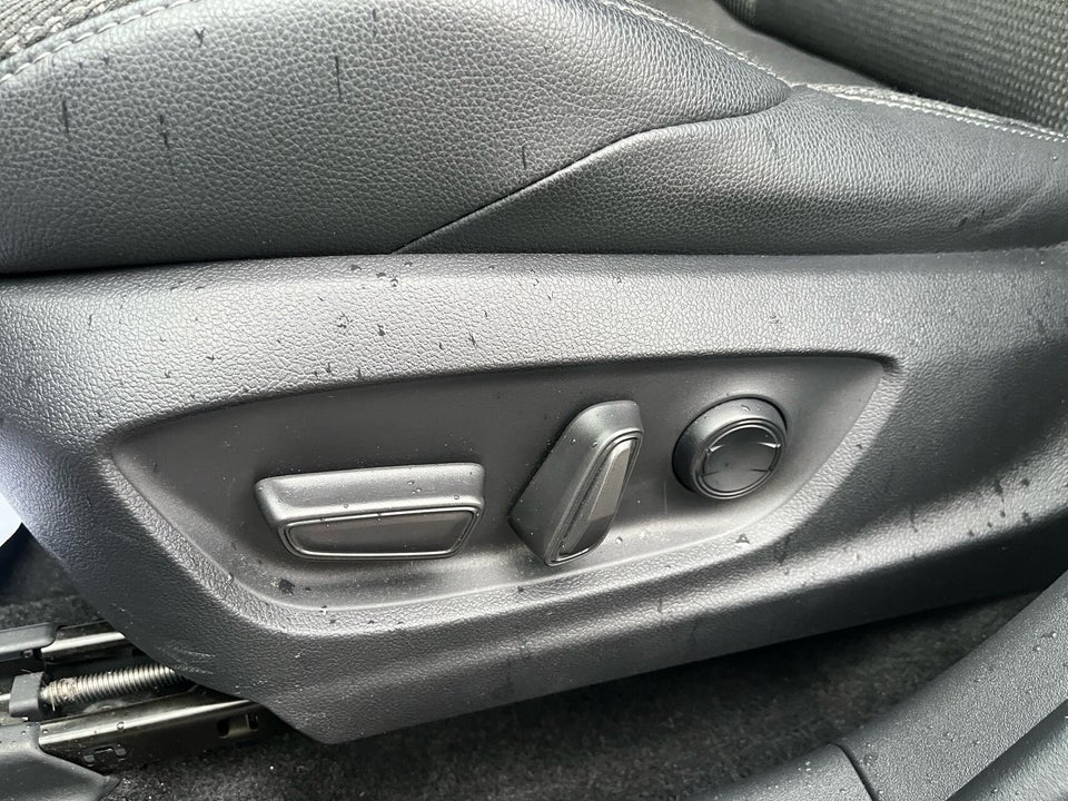 Toyota bZ4X Active 5d