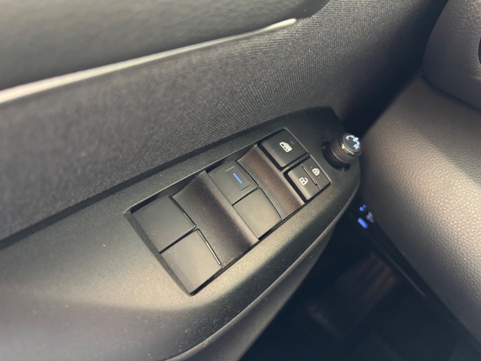 Toyota Yaris 1,5 Hybrid Active e-CVT 5d