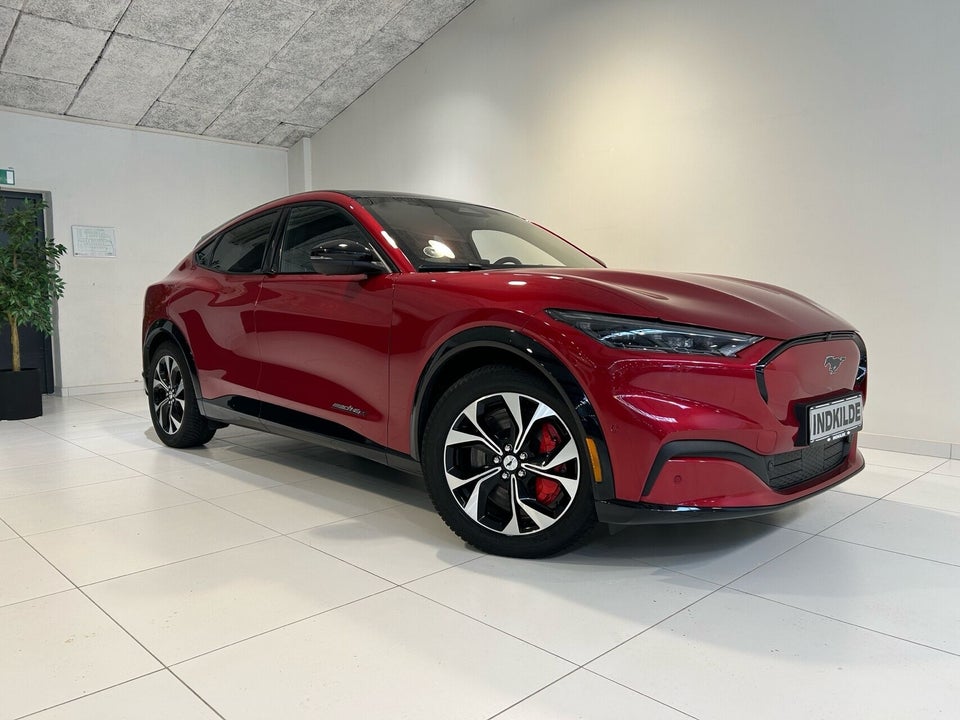 Ford Mustang Mach-E 91 Premium Extended Range AWD 5d