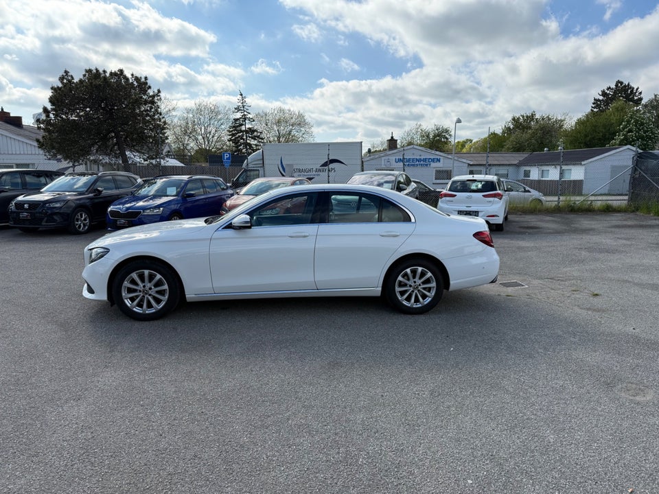 Mercedes E220 d 2,0 aut. 4Matic 4d